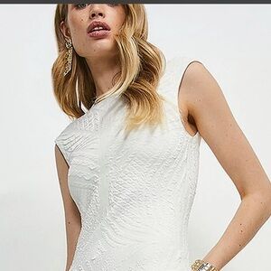 Karen Millen Cream Ribbed Sleeveless Blouse